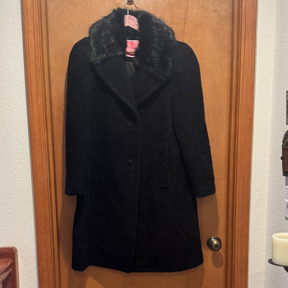 Kate Spade Black Teddy Jacket with Faux Fur Collar. Size 14